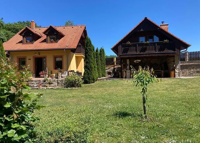 Stylovy Dum * Chlumec (Usti nad Labem)